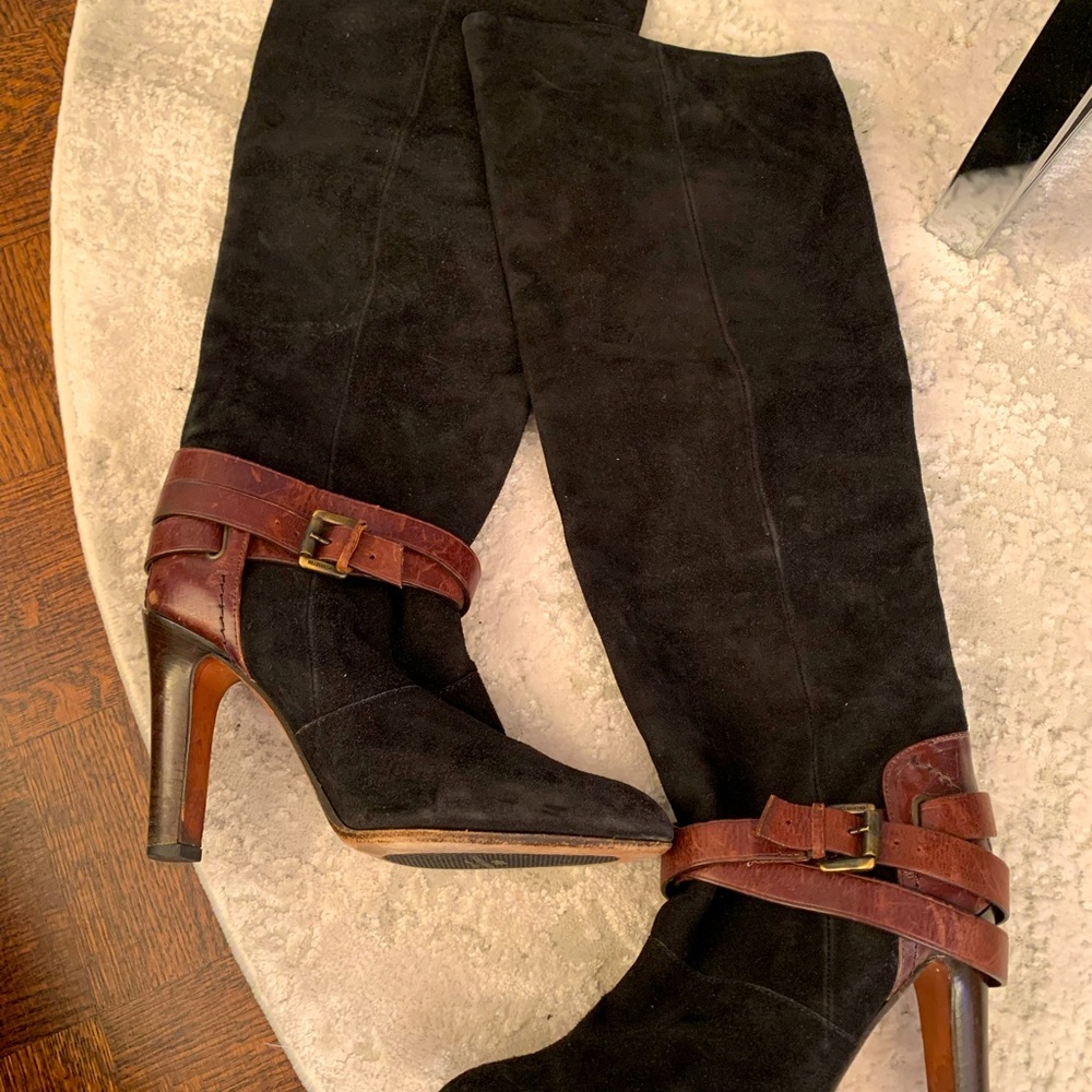 Luxurious Suede tall boots